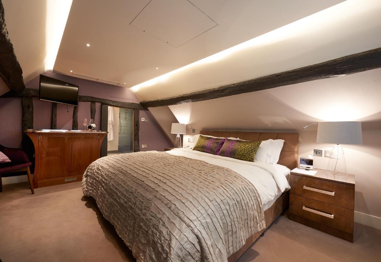 The Dog And Badger Bed and Breakfast Marlow  Rum bild